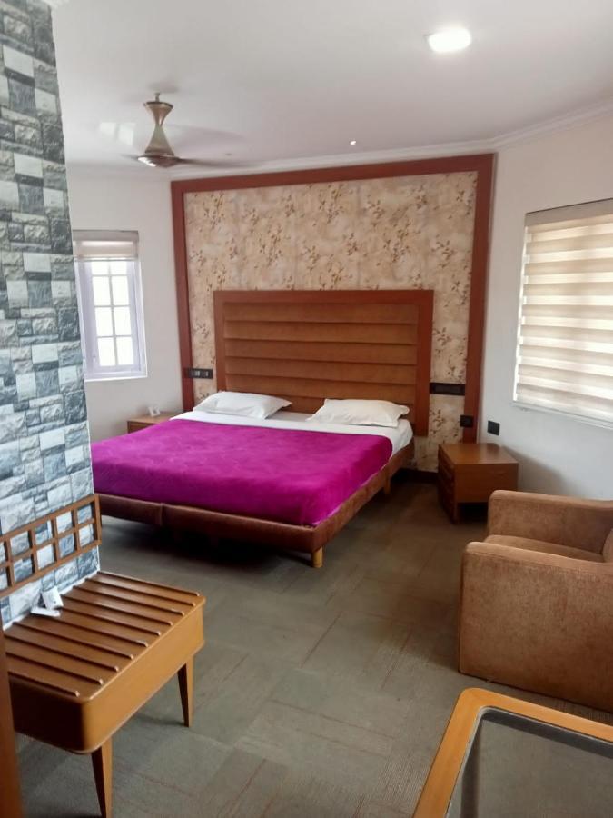 La Gabriell Beach Inn Calangute Kültér fotó